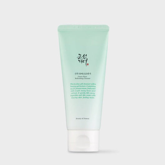 Green Plum Refreshing Cleanser